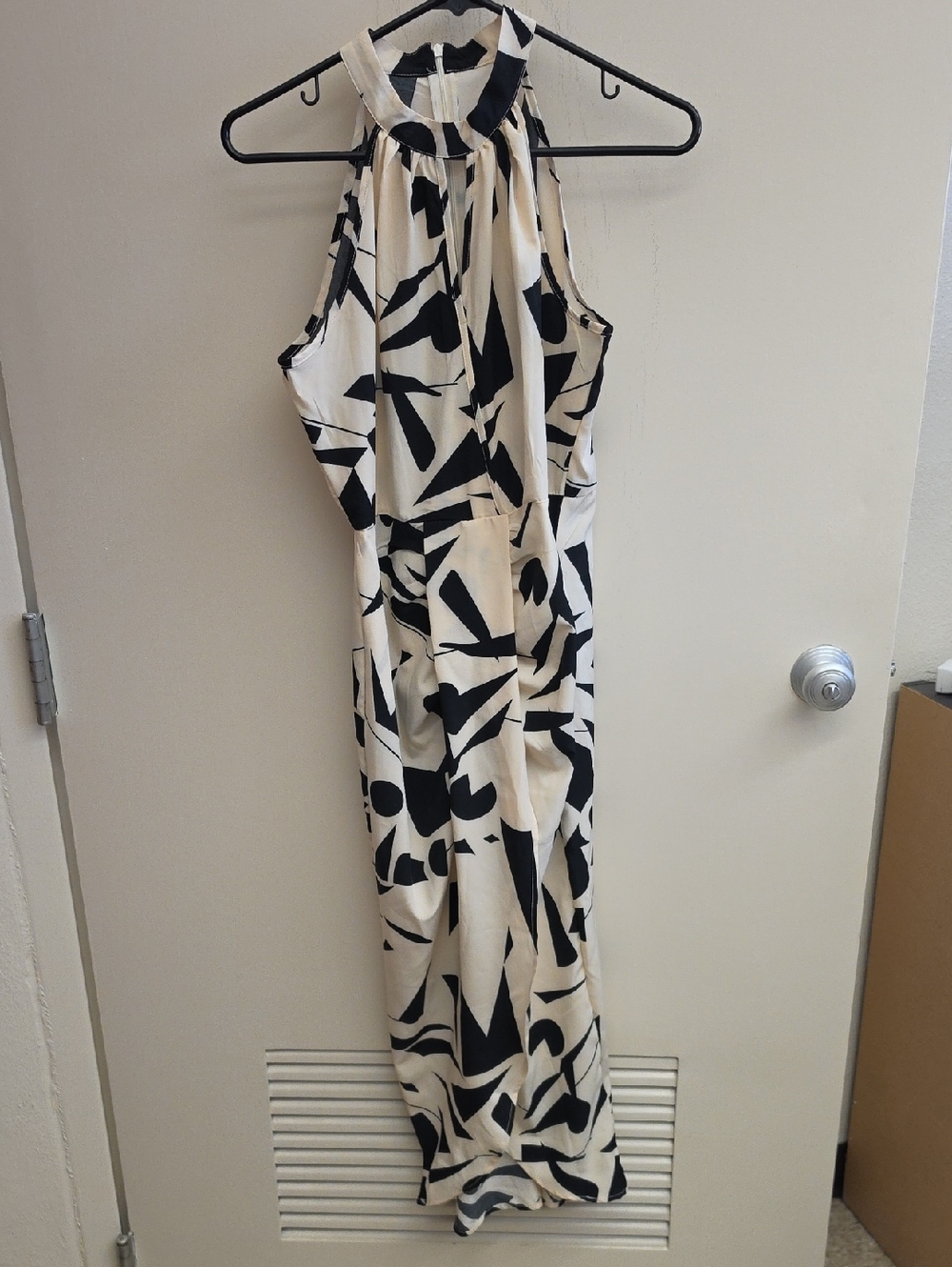 Sleeveless Black & White Halter Maxi Dress